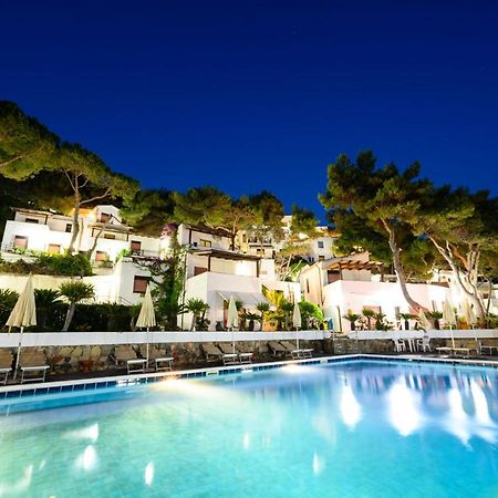 Villaggio Stella Del Sud & Resort Pisciotta Exteriör bild