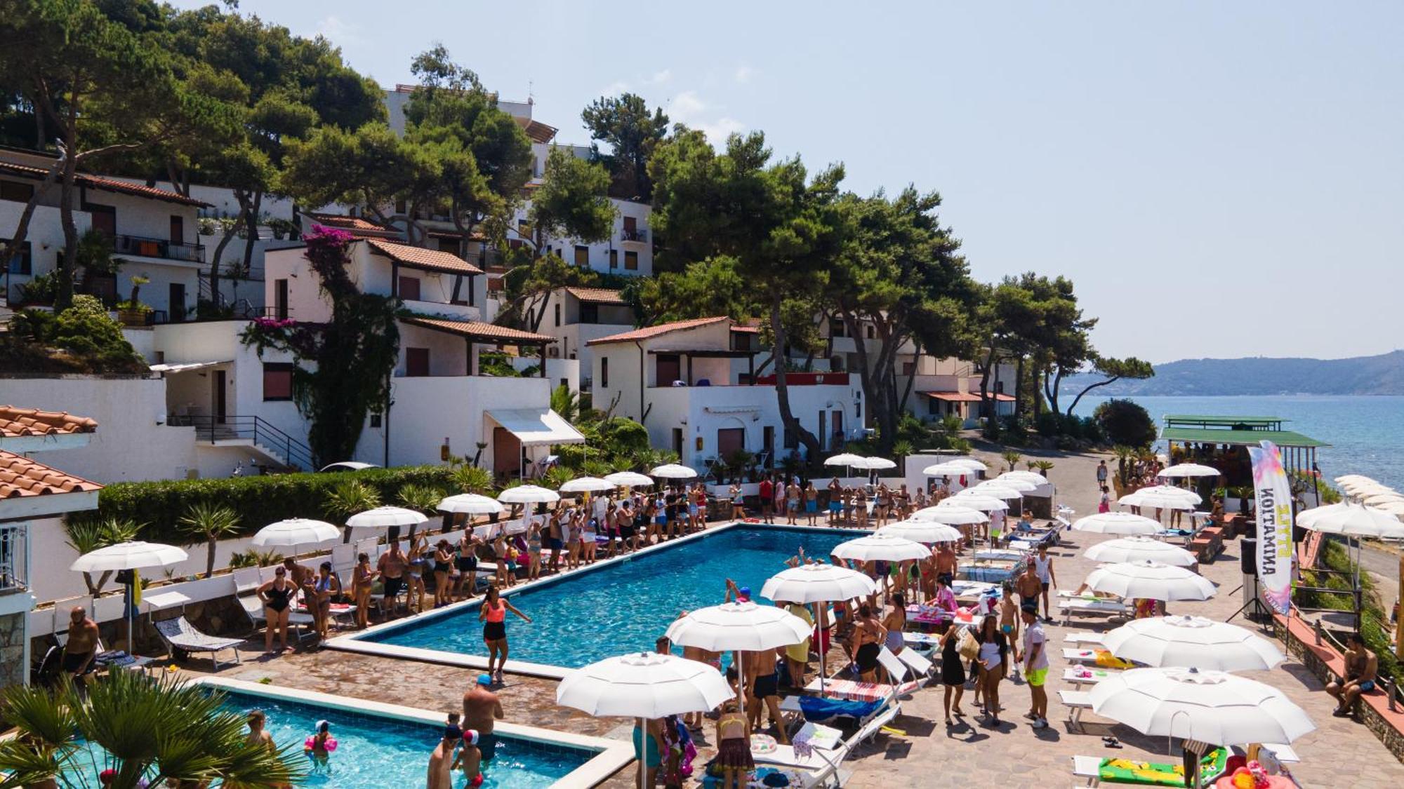 Villaggio Stella Del Sud & Resort Pisciotta Exteriör bild